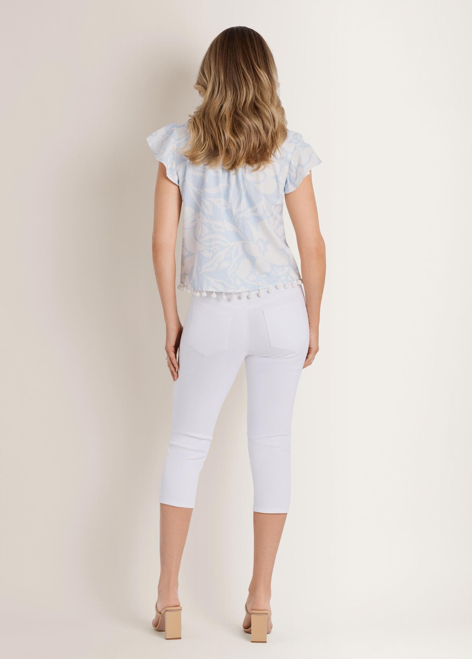 cindy capri jeans white denim cindy capri jeans white denim